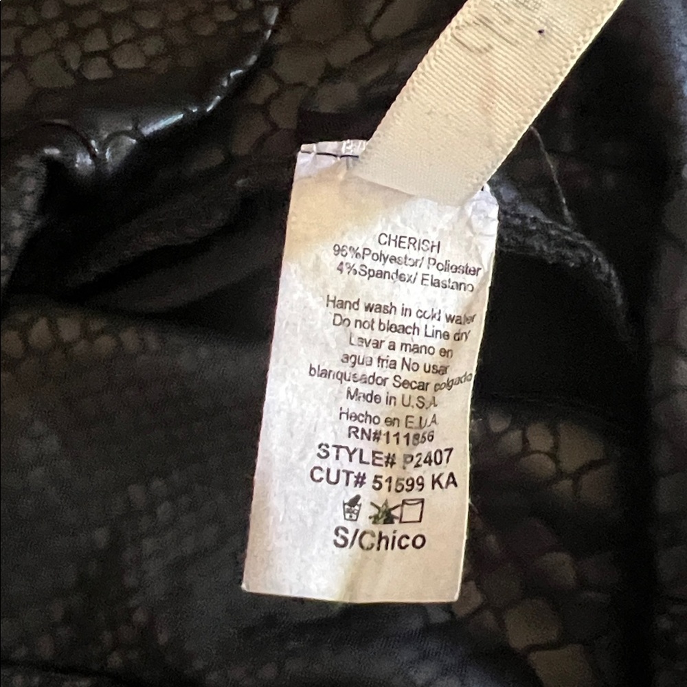 CHERISH BLACK SNAKE SKIN FAUX LEATHER LEGGINGS - Picture 3 of 12